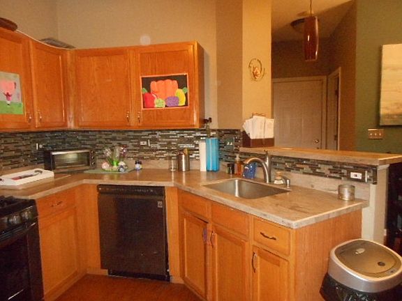3rd image of 1452 N Waterbury Cir #1452