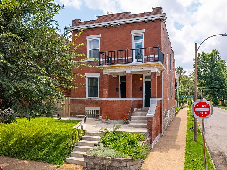 3972 Russell Blvd — Photo 18