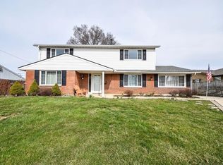 6821 Alter Rd, Dayton, OH 45424