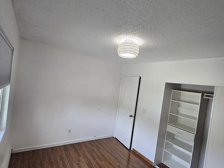9921 Chelatna Cir — Photo 16