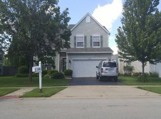 1495 Walnut Creek Dr, Elgin, IL 60123