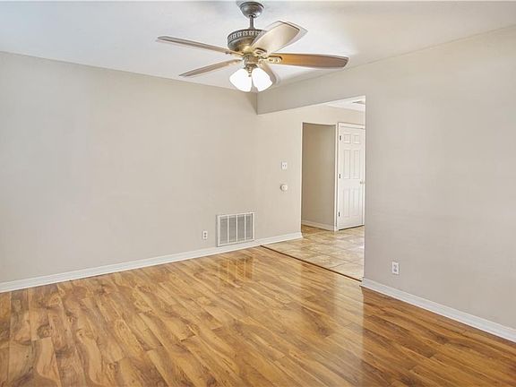 4th image of 709 N 46th St