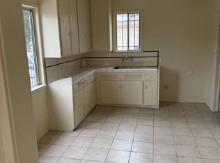 2253 S Cochran Ave, Los Angeles, CA 90016