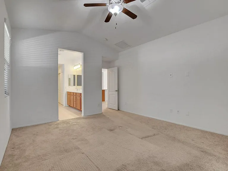 7110 Purple Iris Ave — Photo 33