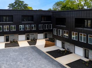 104 Textile Ct, Easley, SC 29640