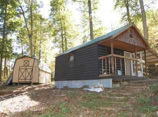 28729 Canyon Rd, Stover, MO 65078