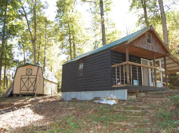 28729 Canyon Rd, Stover, MO 65078