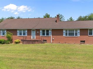 1224 Tom Shelton Rd, Sandy Ridge, NC 27046