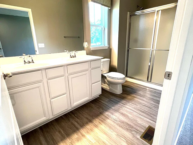 Master Bathroom (dual sinks)