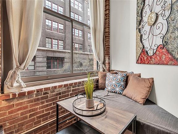 5th image of 308 W 8th St APT 201