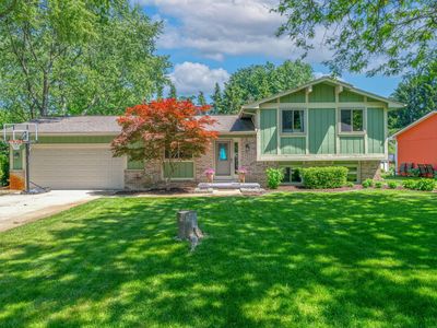 3690 Lido Dr, Highland, MI, 48356