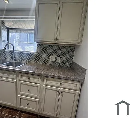 543 Evergreen St #1 — Photo 18
