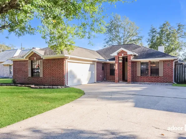 9738 El Chaco St, Baytown, TX 77521