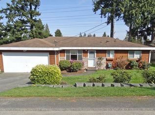 7825 Highland Dr, Everett, WA 98203