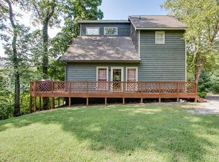 105 Bay Dr, Lancaster, TN 38569