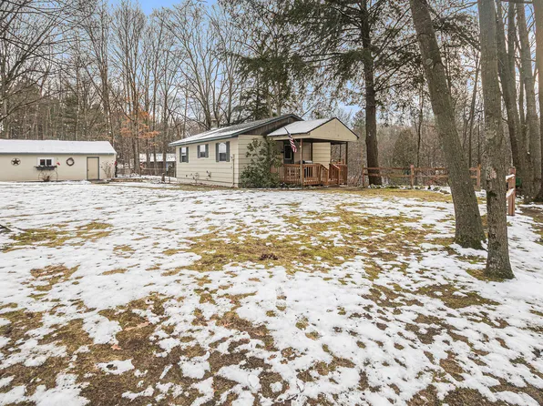 3681 Cobmossa Trl, Hesperia, MI 49421