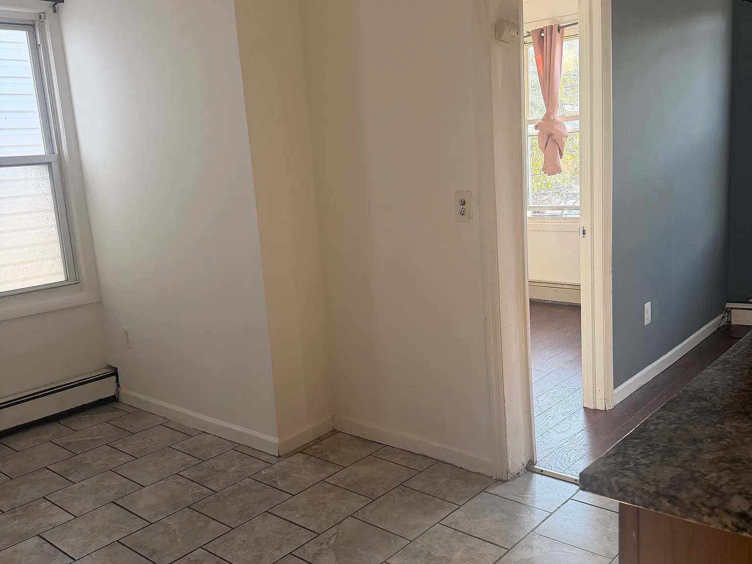 2 bed, $1,700 — Photo 4