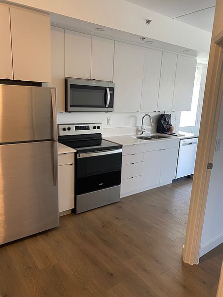 Winnipeg Apartment for rent - 2 Bedrooms — photo 8