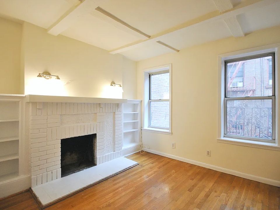 1st image of 11 Cornelia St APT 8R