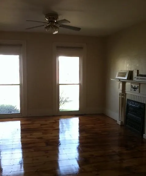 90 Alexander St #1 — Photo 2
