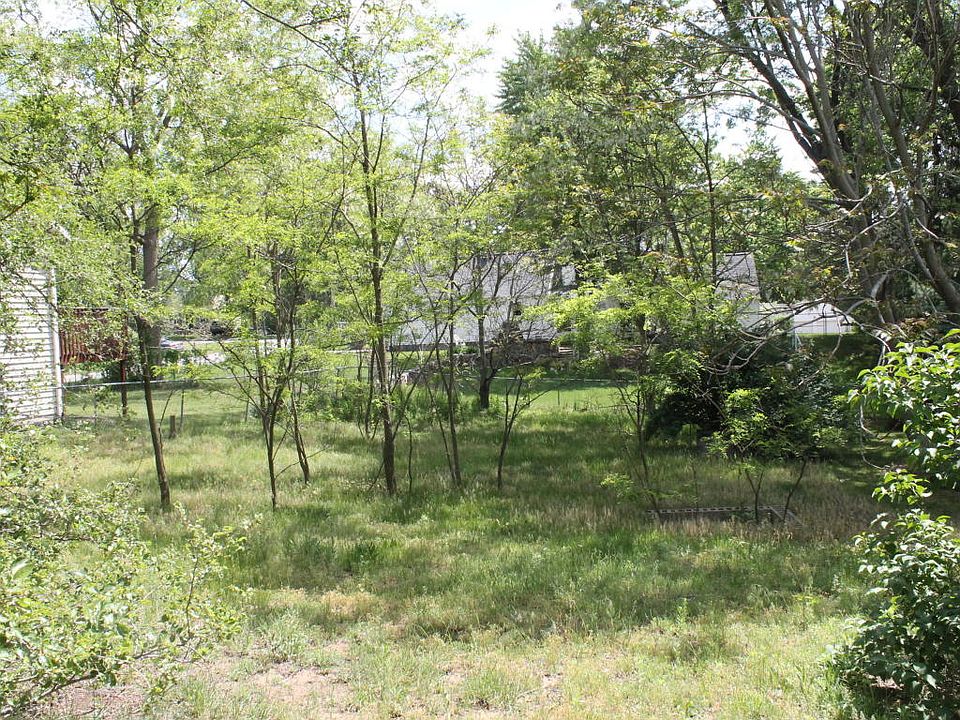2nd image of 2536 Hufford Ave NW