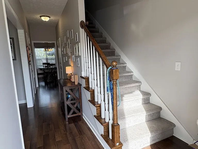 2455 New Holland Cir — Photo 4