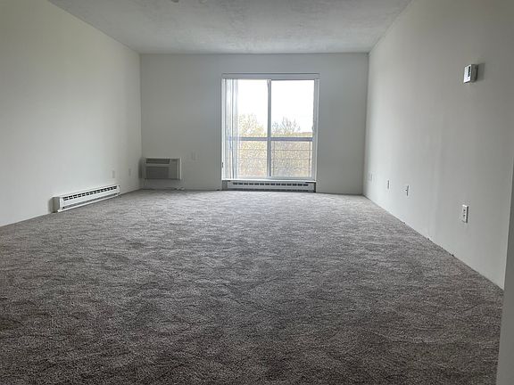 4th image of 46 Cochituate Rd APT 610