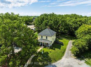 145 High St, Georgina, ON L0E 1R0