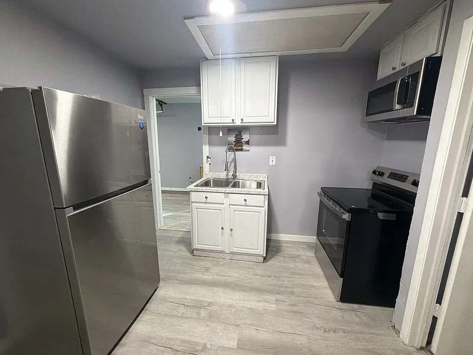 1516 Hanover Dr