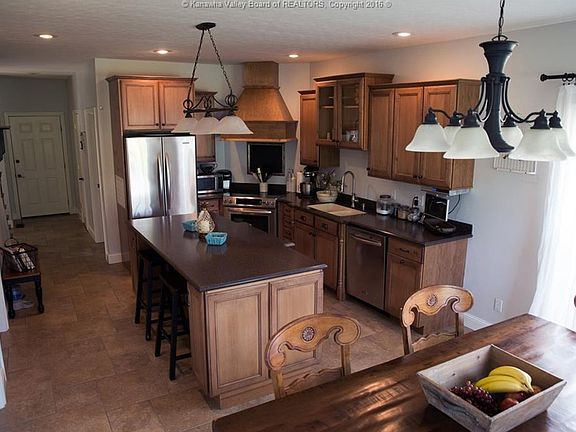 5th image of 224 Cox Ln
