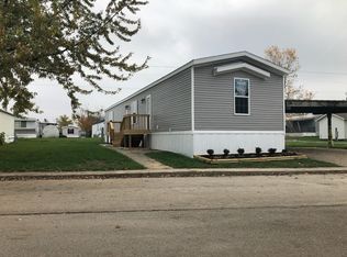 711 Eastmoor Dr, Bluffton, IN 46714