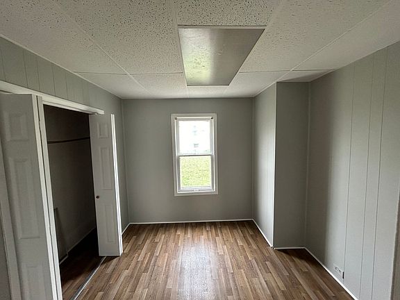 4th image of 3568 W 63rd St