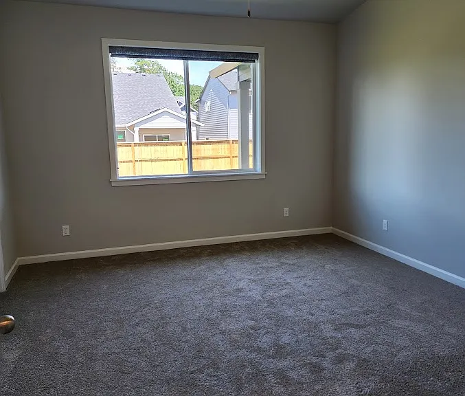 712 E Wilson St — Photo 9
