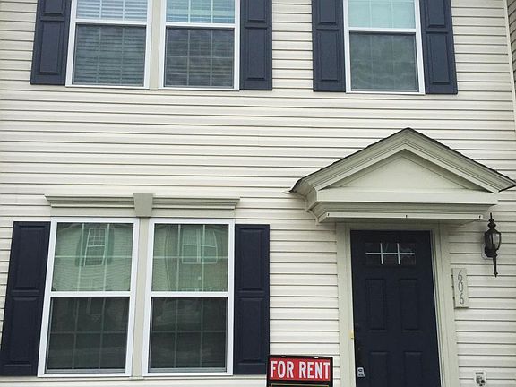 5th image of 606 Wye Oak Dr