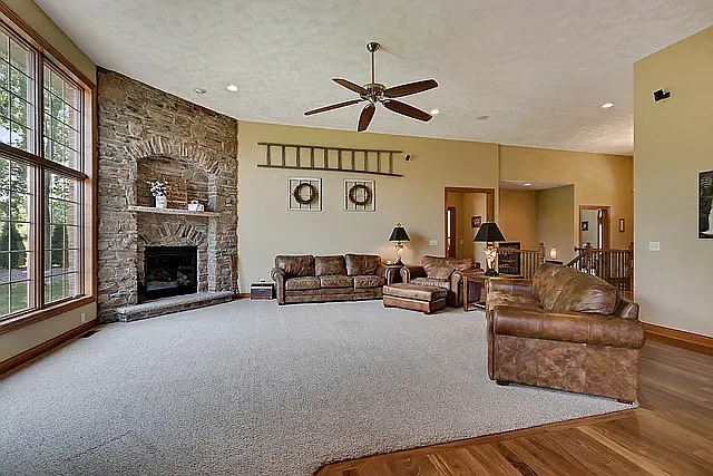 5968 McDonald Rd — Photo 5