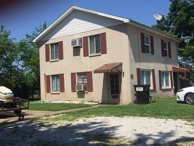 1st image of 703 1/2 E 25th St