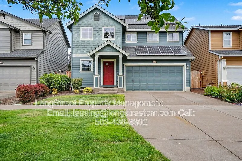 1227 SE Rivergreen Ave