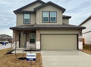 101 Chipping Aly, Floresville, TX 78114