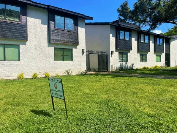 Pavilion at Bishop Ridge, 706 N Ewing Ave #112, Dallas, TX 75203