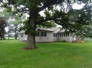 16788 720th Ave, Albert Lea, MN 56007