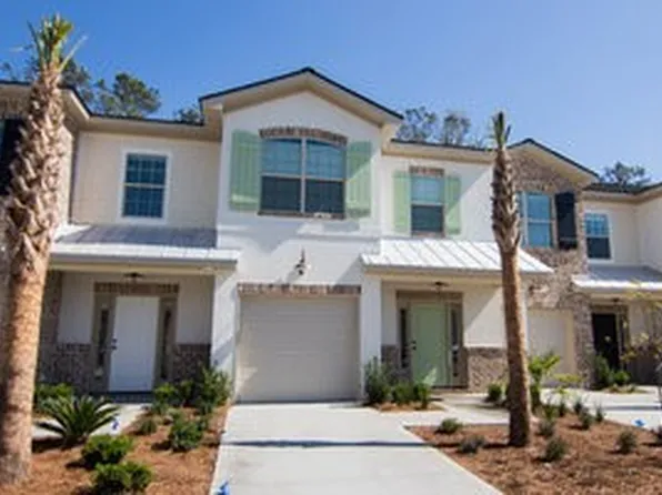 404 Mariners Cir, Saint Simons Island, GA 31522