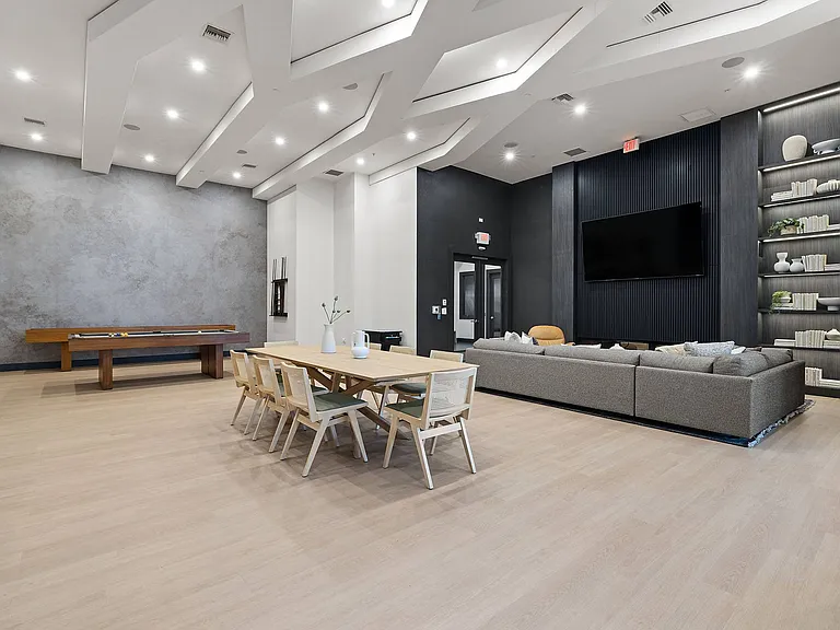 Bell Miramar Place — Photo 10