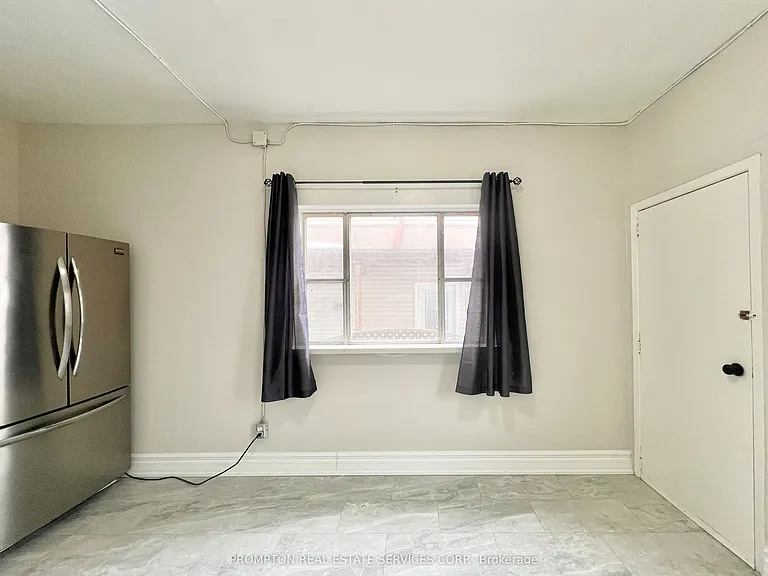 17 Winnifred Ave — Photo 20