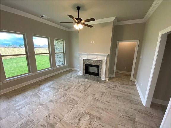 2nd image of 2095 Orleans Run Dr