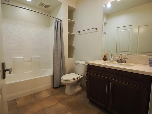 5th image of 2349 Jefferson St Unit 412