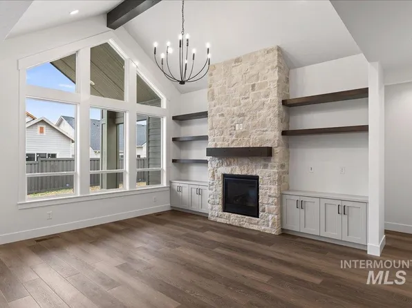 858 E Escalation St, Meridian, ID 83642