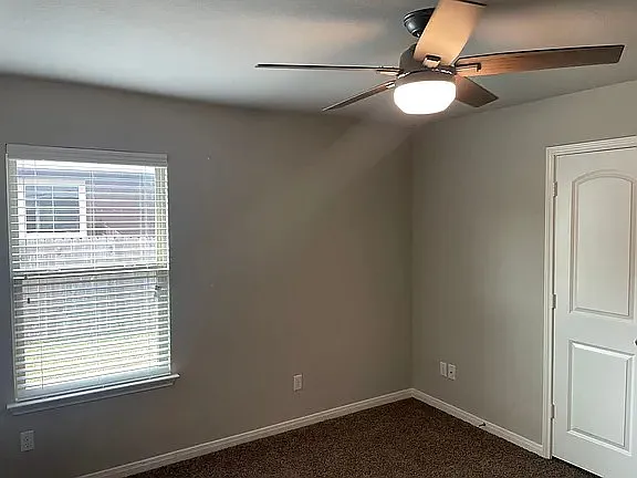 5317 Othello Dr — Photo 7