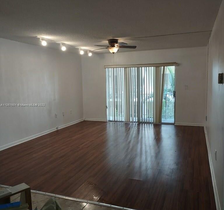 1st image of 11925 NE 2nd Ave #B216
