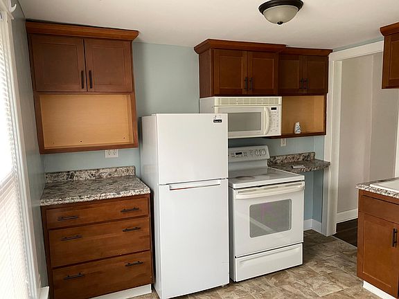2nd image of 513 N Magnolia Ave #2