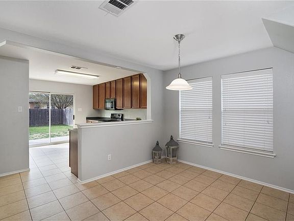 2nd image of 11308 Autumn Ash Dr